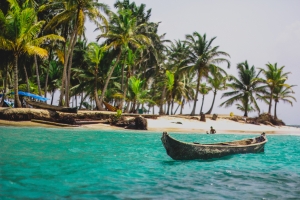 beach setting panama