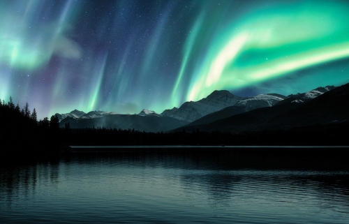Your Guide to Viewing Northern Lights in the Canadian Rockies