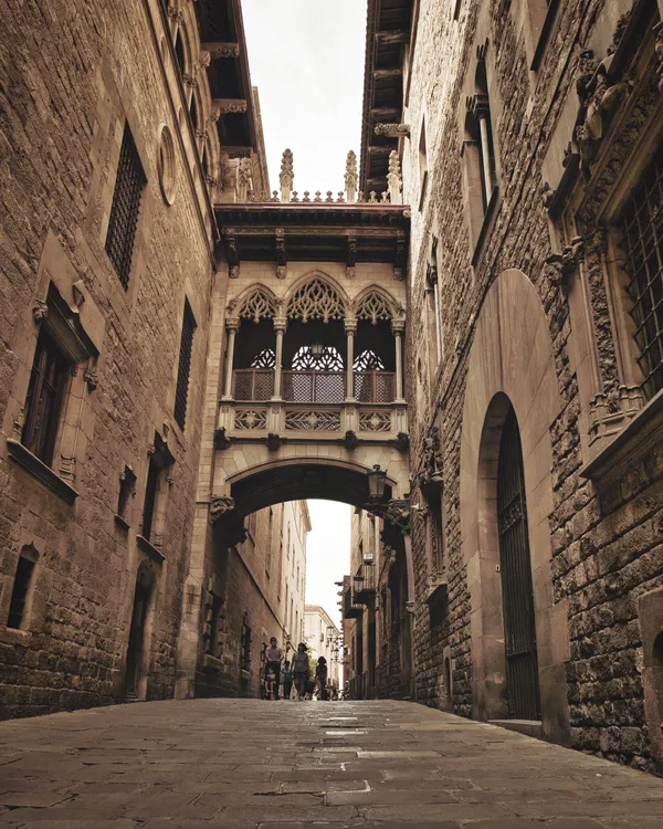 Narrow medieval streets and historic buildings in Barcelona's Gothic Quarter